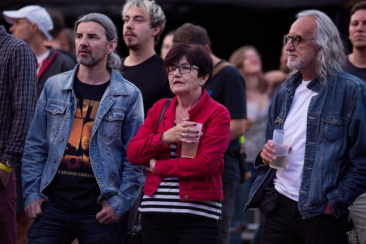 Zrní slaví dvacet let své existence. V Českých Budějovicích z kapely čišely přirozenost, pohoda a sehranost