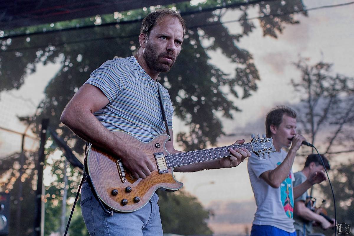 Zrní slaví dvacet let své existence. V Českých Budějovicích z kapely čišely přirozenost, pohoda a sehranost