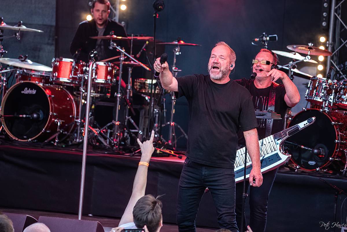 Lucie to rozjela v Třebívlicích, zahrála své největší hity