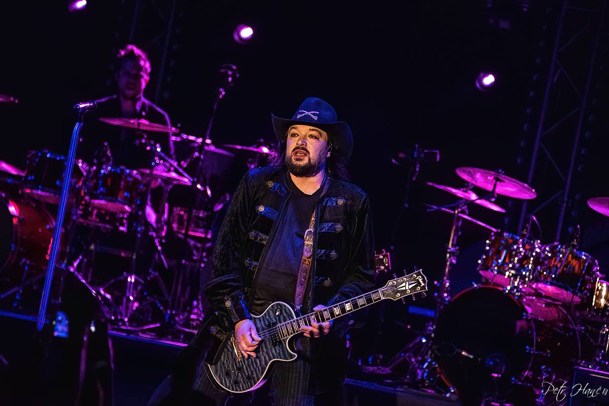 Lucie to rozjela v Třebívlicích, zahrála své největší hity