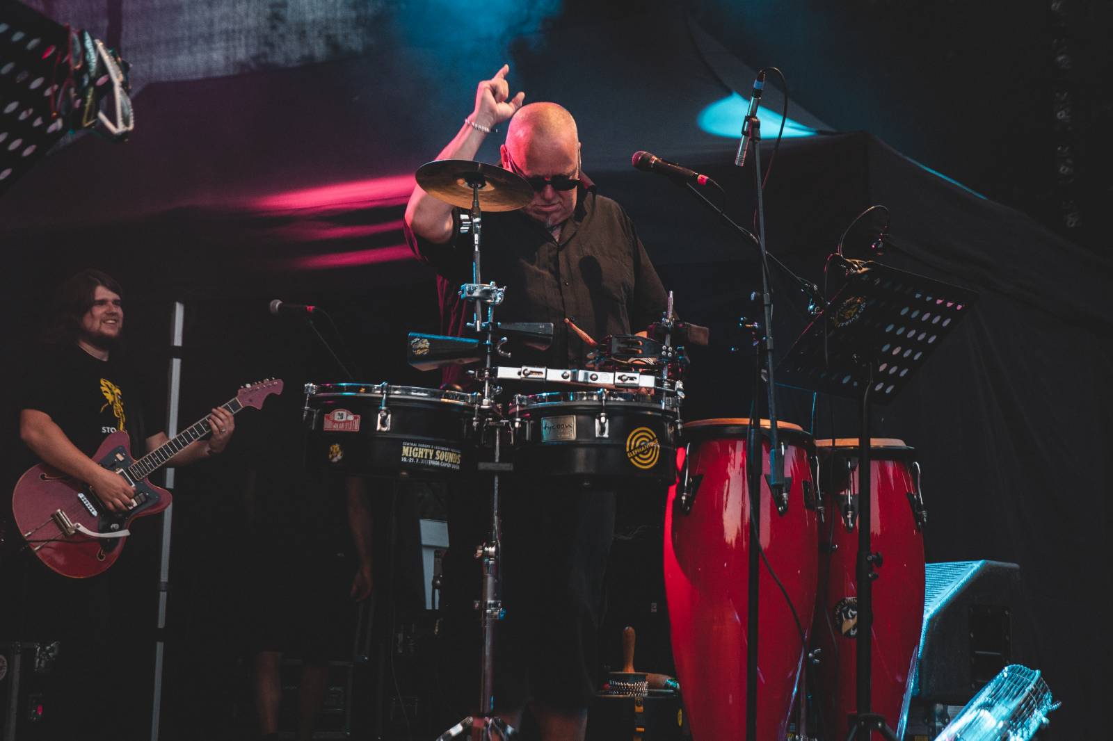 V Ledárnách Braník není o zábavu nouze, tentokrát se o ni postarala kapela Sto zvířat