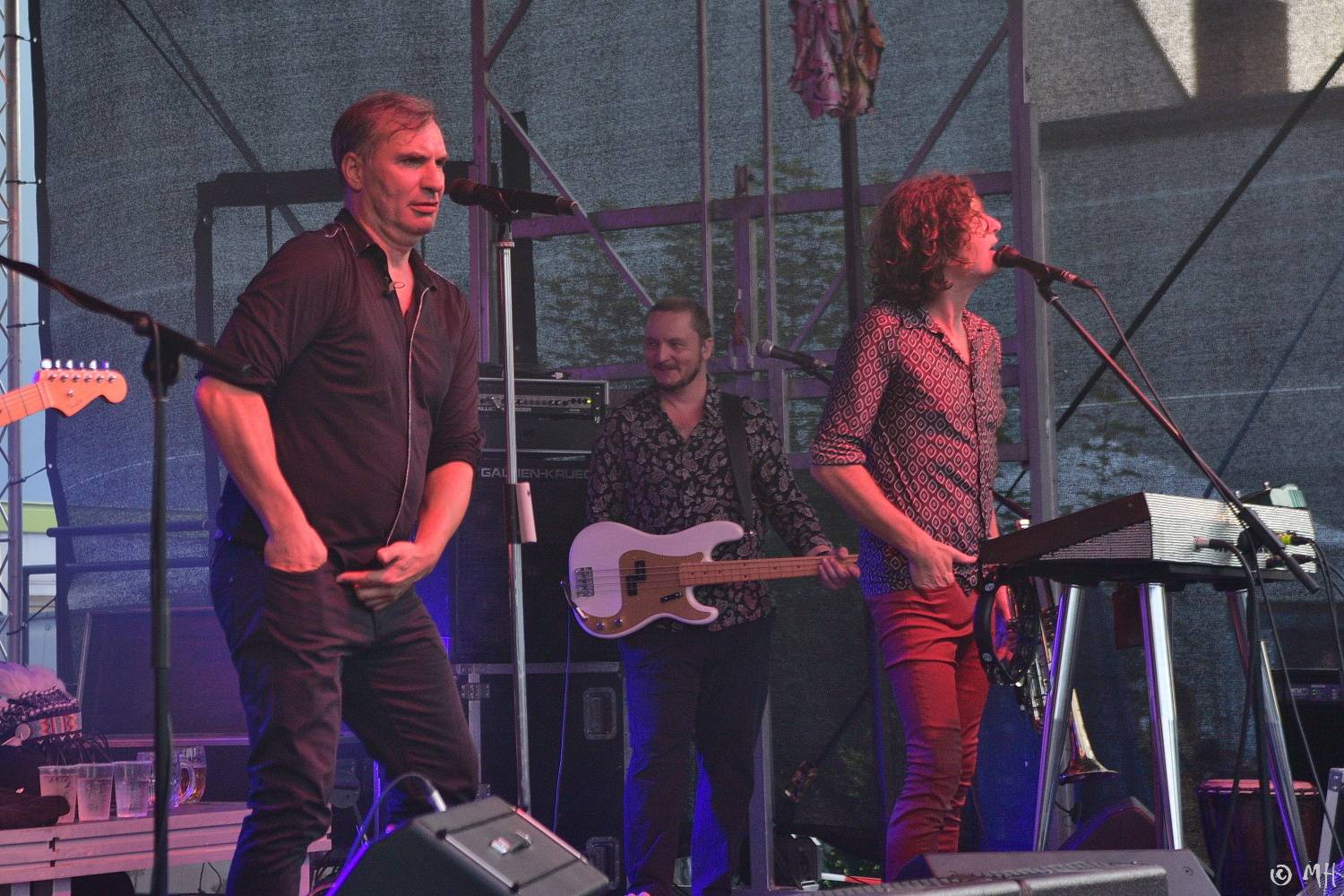 Mig 21 rozparádili fanoušky, kalhotky létaly v plzeňském Leháru vzduchem