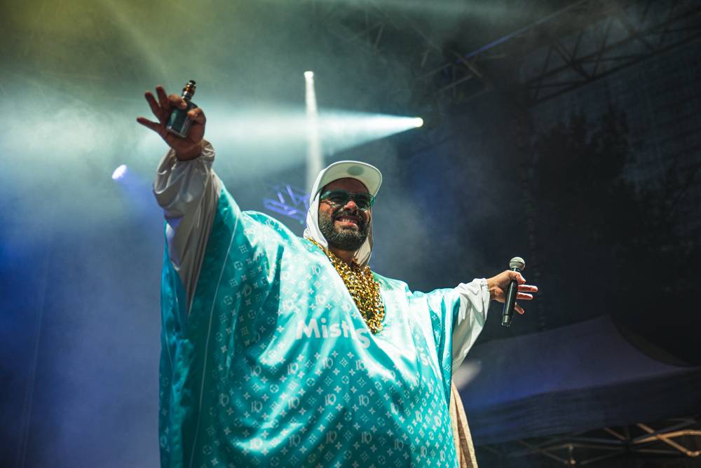 Kapitán Demo oslavil v Ledárnách Braník narozeniny svých fanoušků novým singlem 