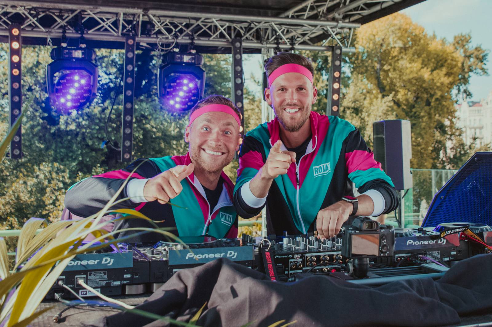 Párty při západu slunce s Lost Frequencies, to byla No-Co-Viď Session