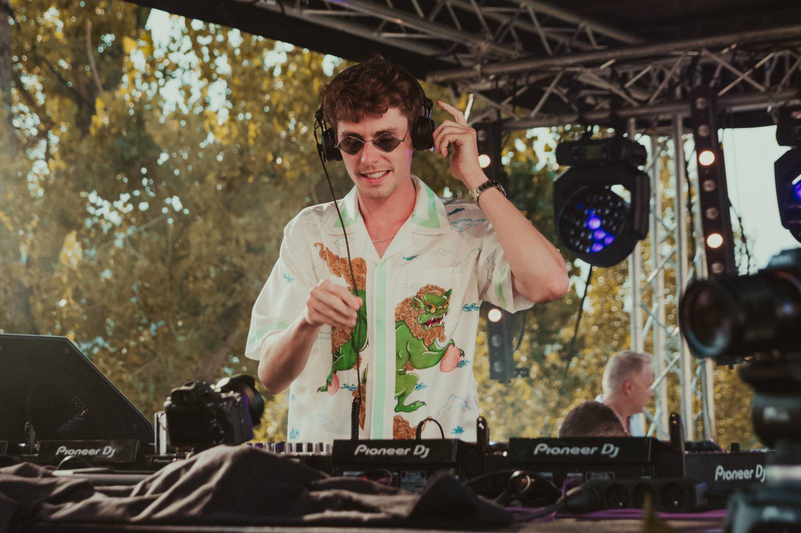 Párty při západu slunce s Lost Frequencies, to byla No-Co-Viď Session