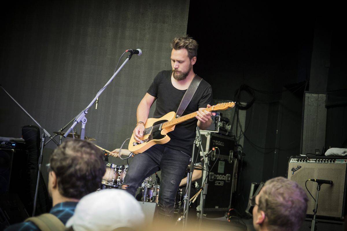 Anna K. rozzářila světlem Riegrovy sady, publikum nadšeně zpívalo a tleskalo