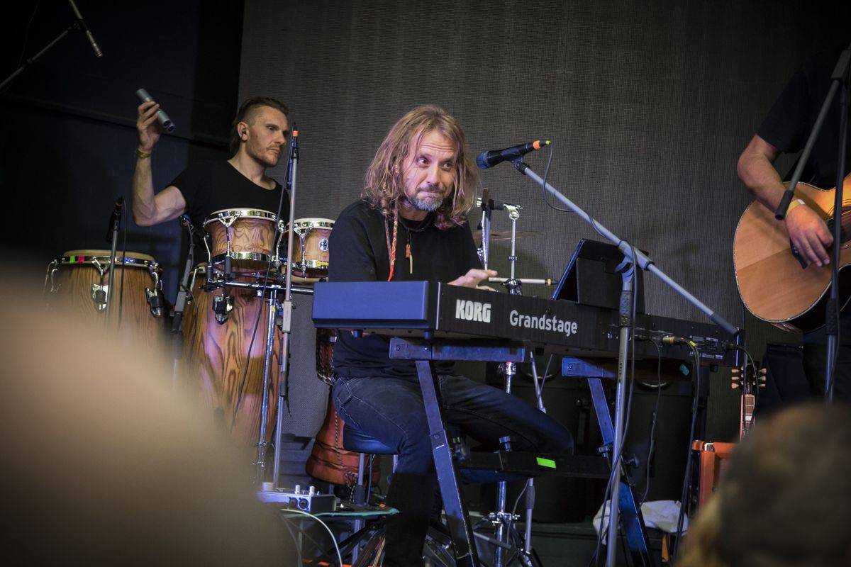 Anna K. rozzářila světlem Riegrovy sady, publikum nadšeně zpívalo a tleskalo