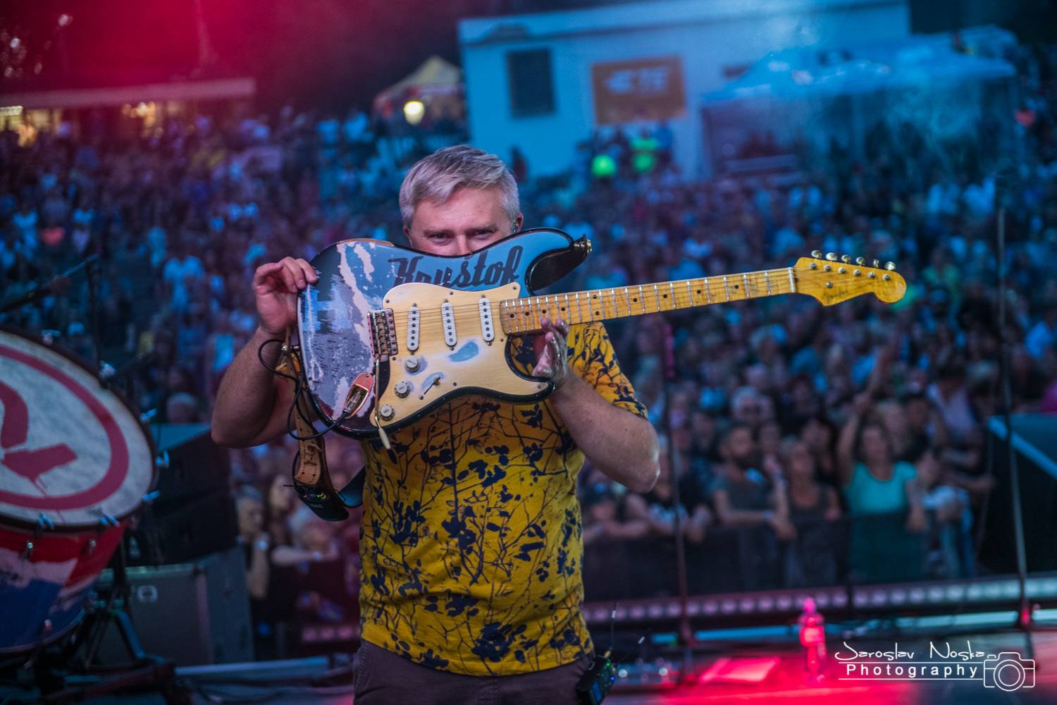 Kryštof v půlce turné zavítali na trutnovské Bojiště, hráli hit za hitem