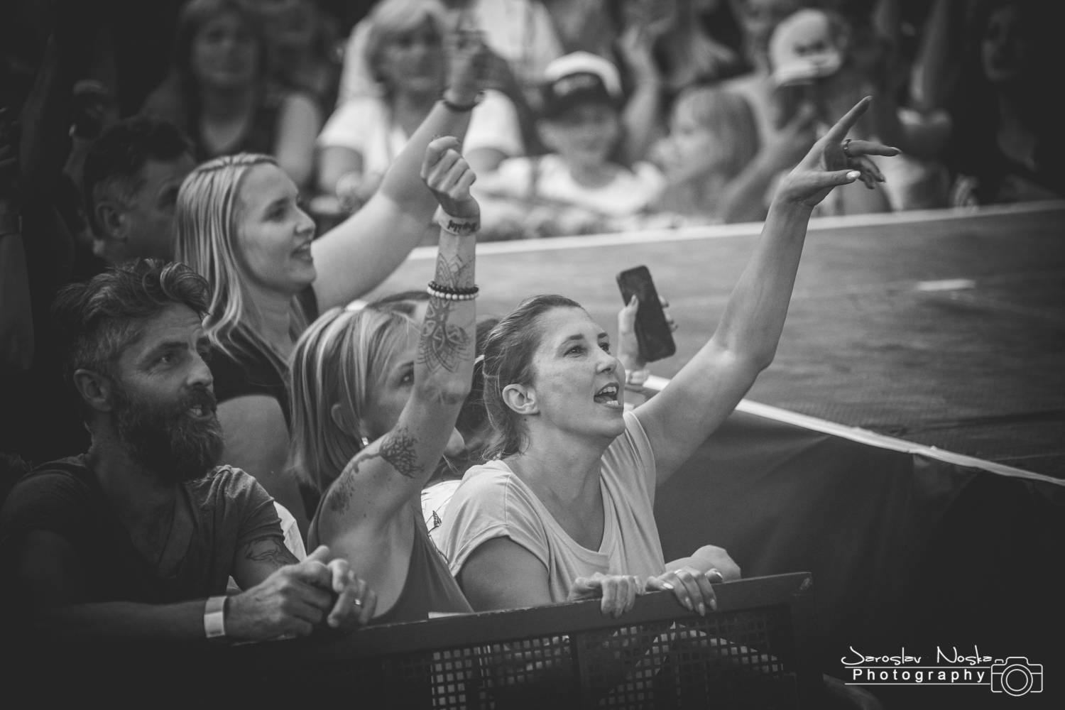 Kryštof v půlce turné zavítali na trutnovské Bojiště, hráli hit za hitem