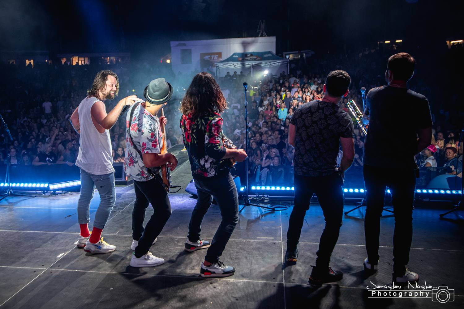 Kryštof v půlce turné zavítali na trutnovské Bojiště, hráli hit za hitem