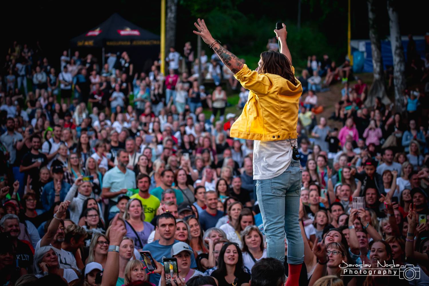 Kryštof v půlce turné zavítali na trutnovské Bojiště, hráli hit za hitem