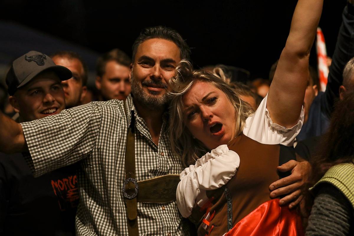 Pod harrachovským můstkem zakotvila Keltská noc, zahráli Tři sestry, Horkýže Slíže, Vypsaná fiXa nebo Wohnout