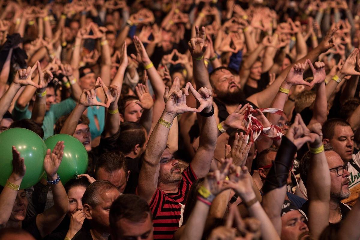 Pod harrachovským můstkem zakotvila Keltská noc, zahráli Tři sestry, Horkýže Slíže, Vypsaná fiXa nebo Wohnout