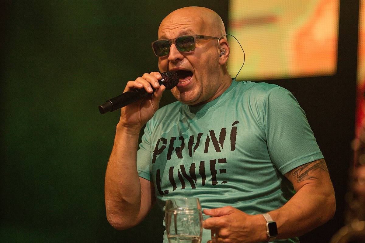 Pod harrachovským můstkem zakotvila Keltská noc, zahráli Tři sestry, Horkýže Slíže, Vypsaná fiXa nebo Wohnout