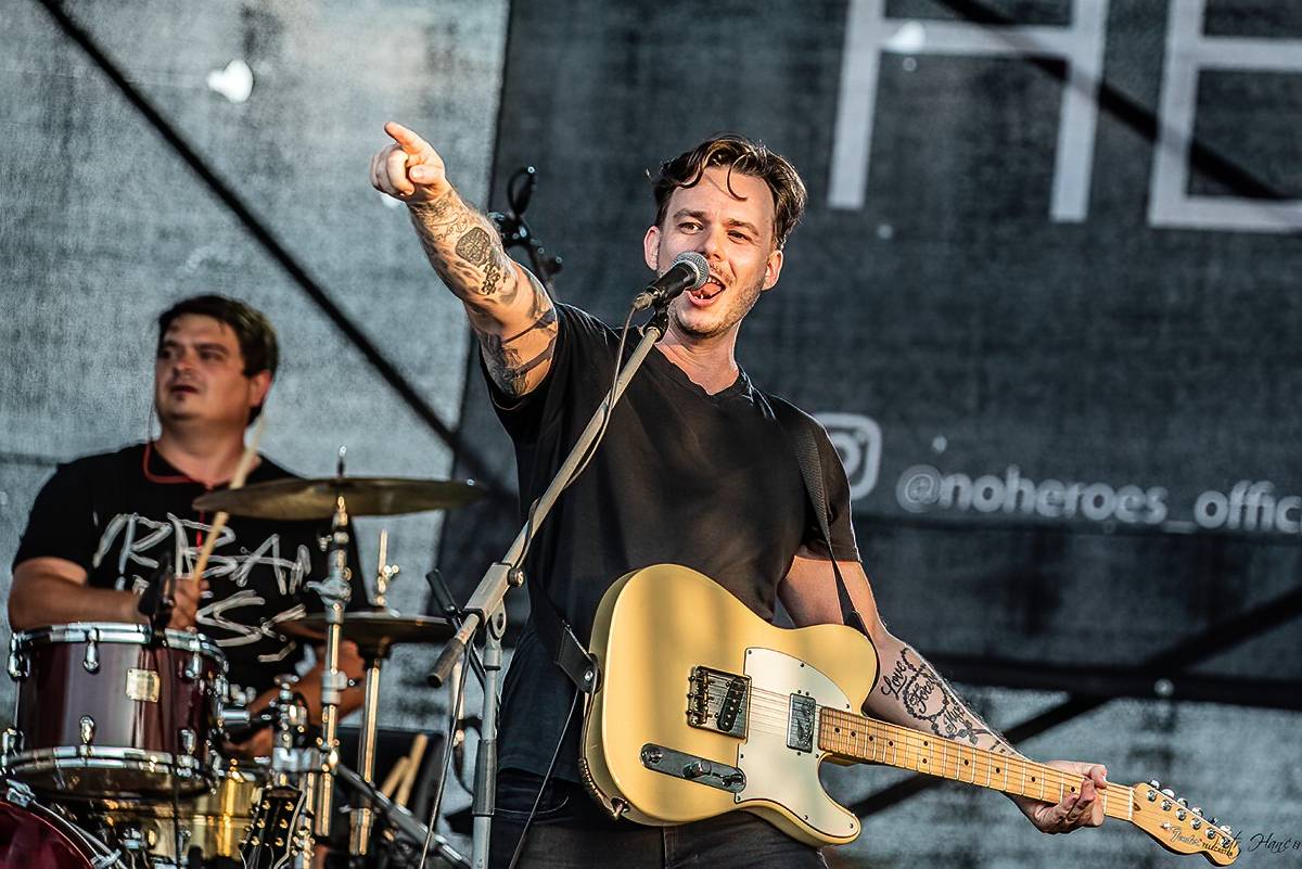 Víno, ženy, zpěv a Michal Hrůza v Třebívlicích