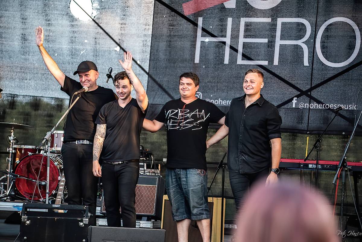 Víno, ženy, zpěv a Michal Hrůza v Třebívlicích