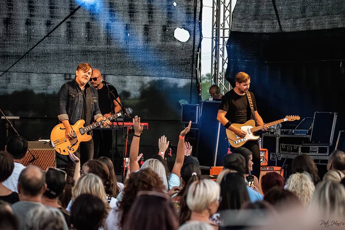 Víno, ženy, zpěv a Michal Hrůza v Třebívlicích