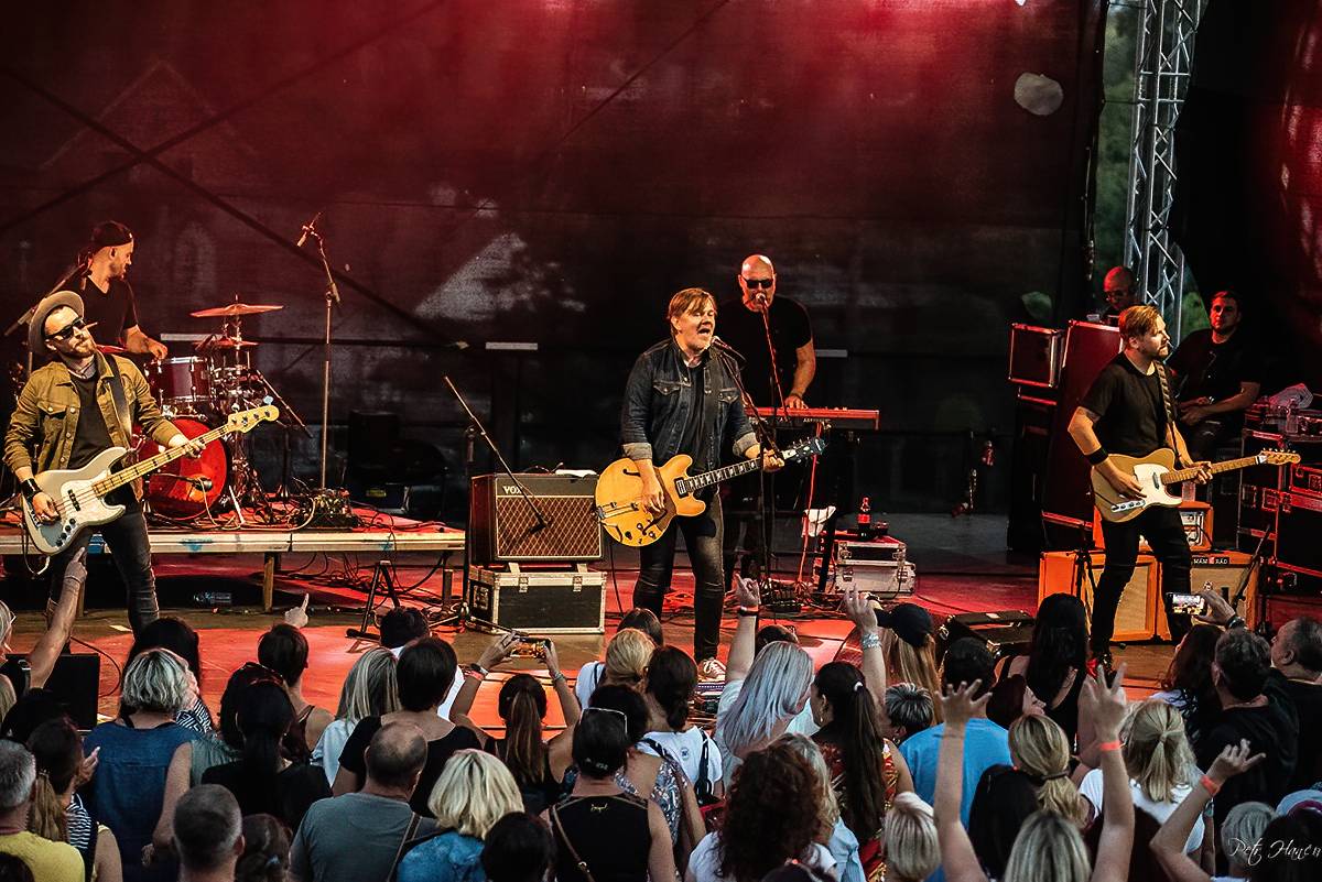 Víno, ženy, zpěv a Michal Hrůza v Třebívlicích