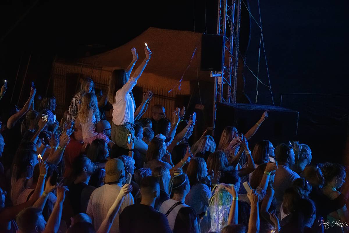 UDG to rozbalili v Třebívlicích, mezi fanoušky poslali bicí