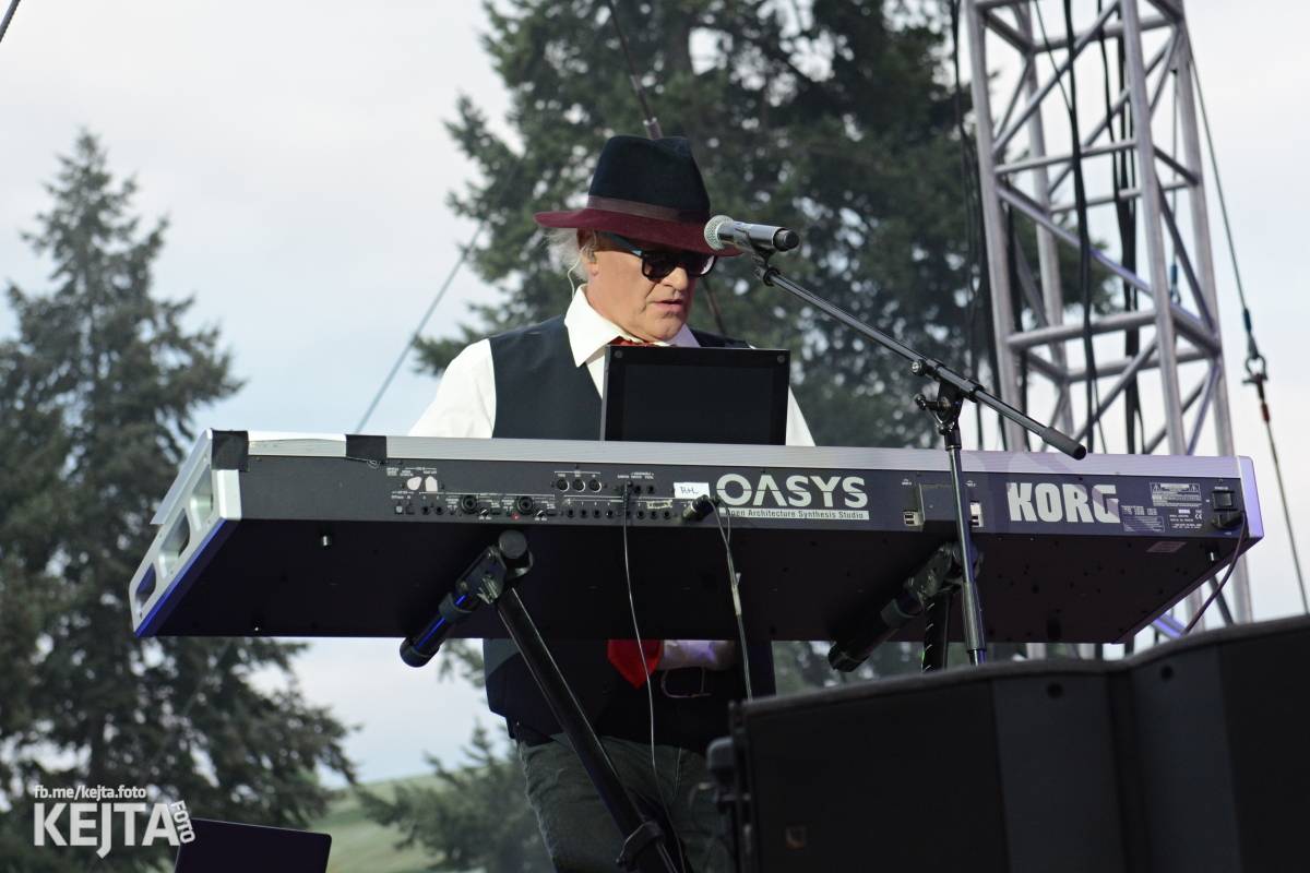 30 let bez okupantů: Pražský výběr Symphony a utajený host Petr Janda