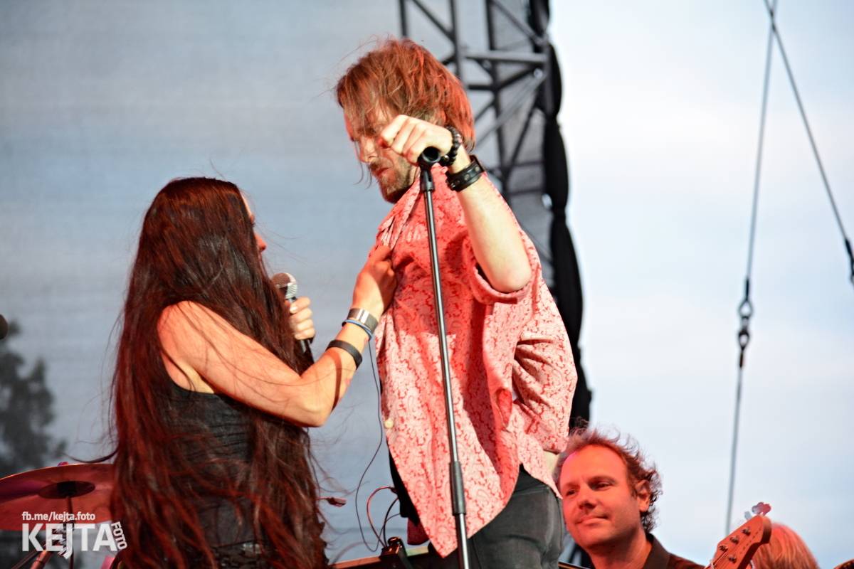 30 let bez okupantů: Pražský výběr Symphony a utajený host Petr Janda