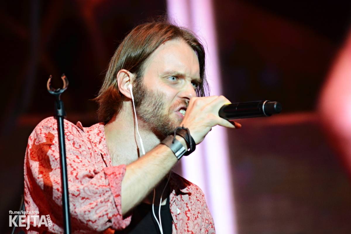 30 let bez okupantů: Pražský výběr Symphony a utajený host Petr Janda