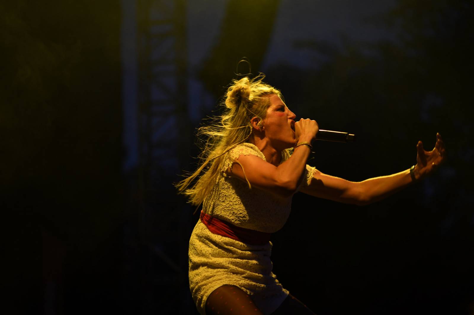 Živelní Gaia Mesiah přivezli do Ledáren Braník pozitivní energii