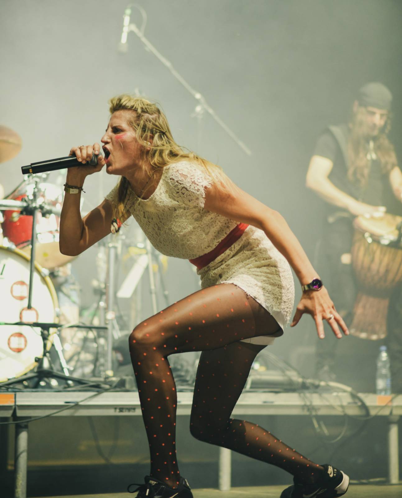 Živelní Gaia Mesiah přivezli do Ledáren Braník pozitivní energii