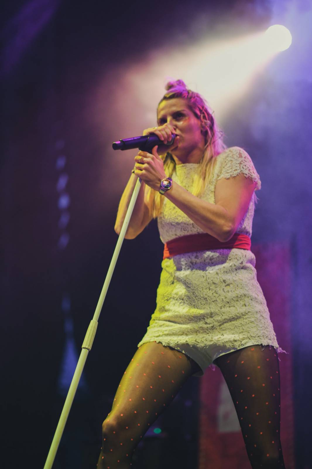 Živelní Gaia Mesiah přivezli do Ledáren Braník pozitivní energii