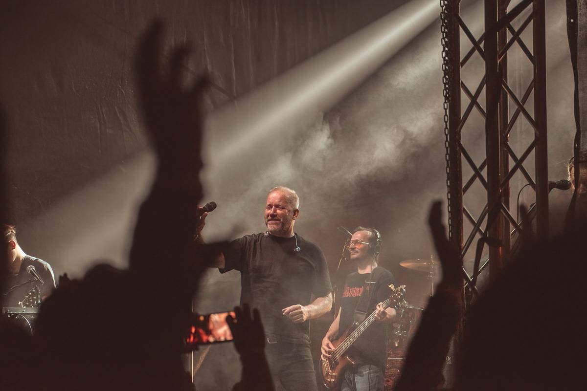 Romantika na zámku s Davidem Kollerem. Zpěvák si s sebou přivezl Márdiho z Vypsané fiXy