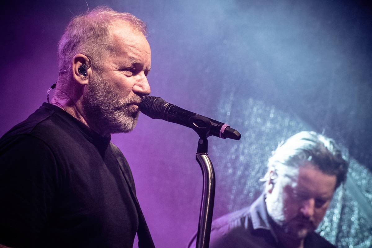 Romantika na zámku s Davidem Kollerem. Zpěvák si s sebou přivezl Márdiho z Vypsané fiXy