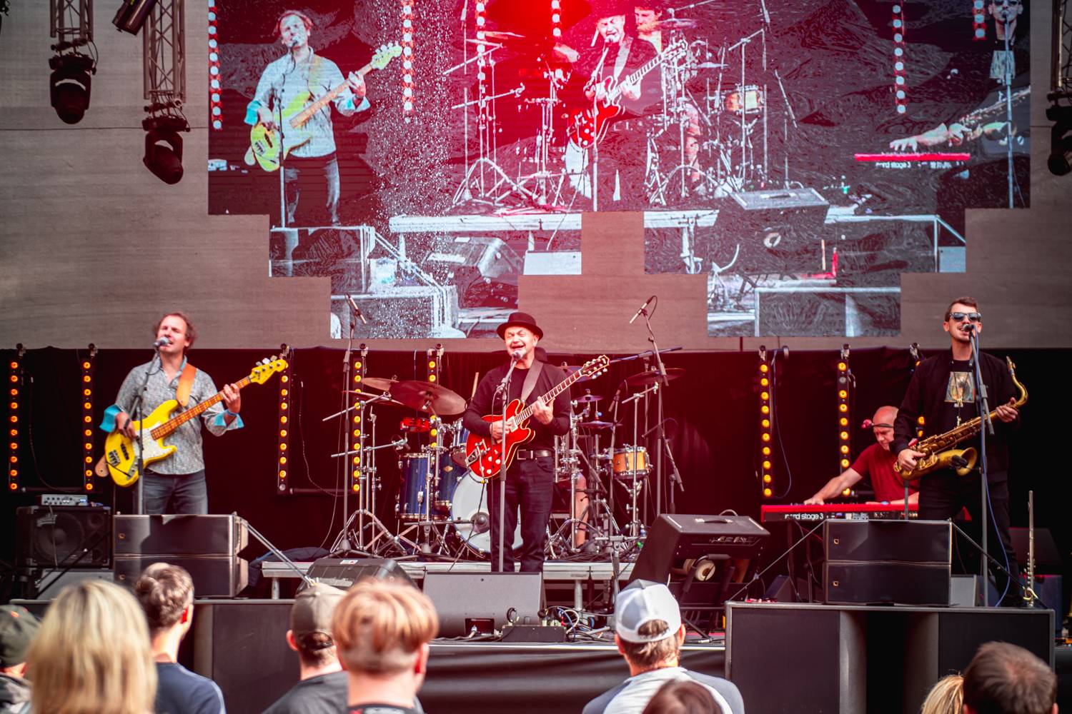 On-line fotoreport z Artu Kusu: Dnes dorazí Vltava, McGey, DUB FX a mnoho dalších