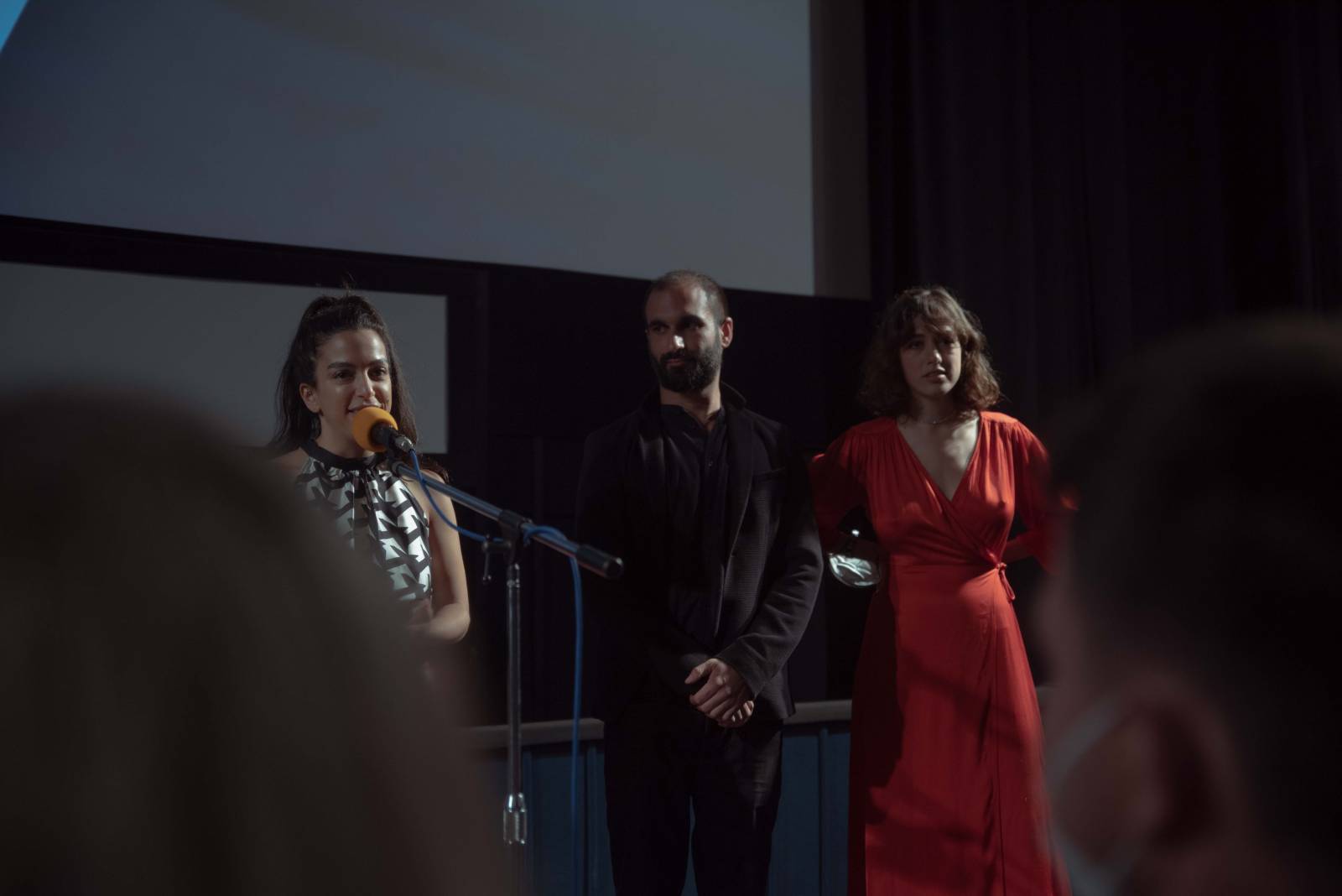 Druhý den filmového festivalu ve znamení premiér, rozruch vyvolal film Bestsellery