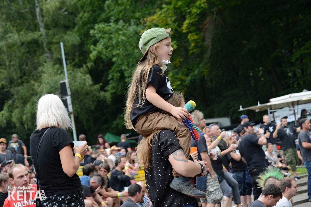 První den festivalu Valník přivítal Totální nasazení, Wohnout, Slobodnou Európu nebo Plexis