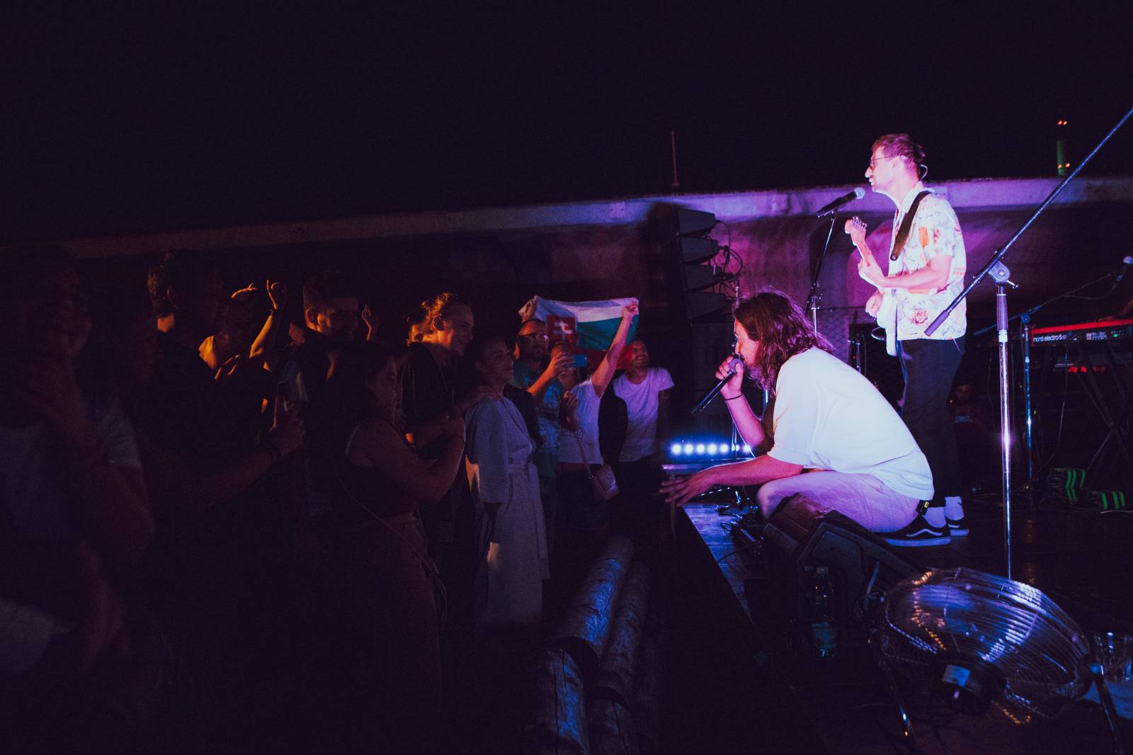 Billy Barman si podmanili Střechu Radost, i přes zákaz skákání se fanoušci bavili