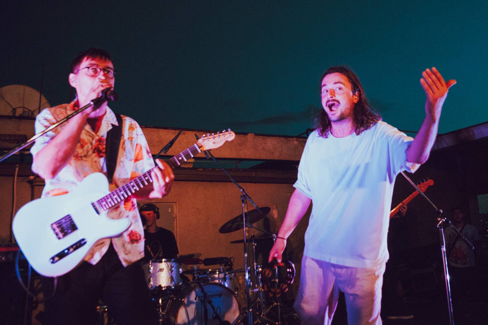 Billy Barman si podmanili Střechu Radost, i přes zákaz skákání se fanoušci bavili