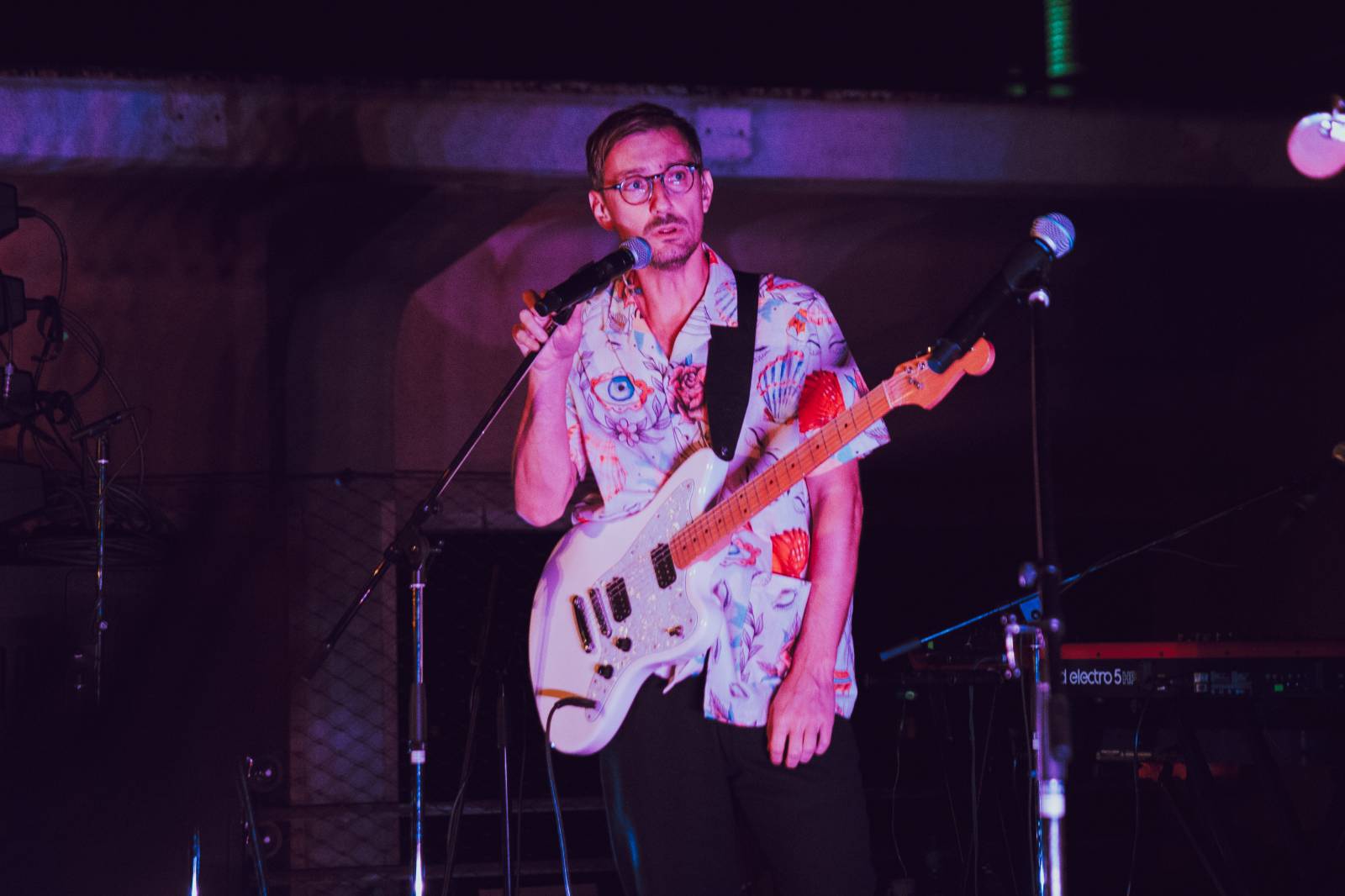 Billy Barman si podmanili Střechu Radost, i přes zákaz skákání se fanoušci bavili