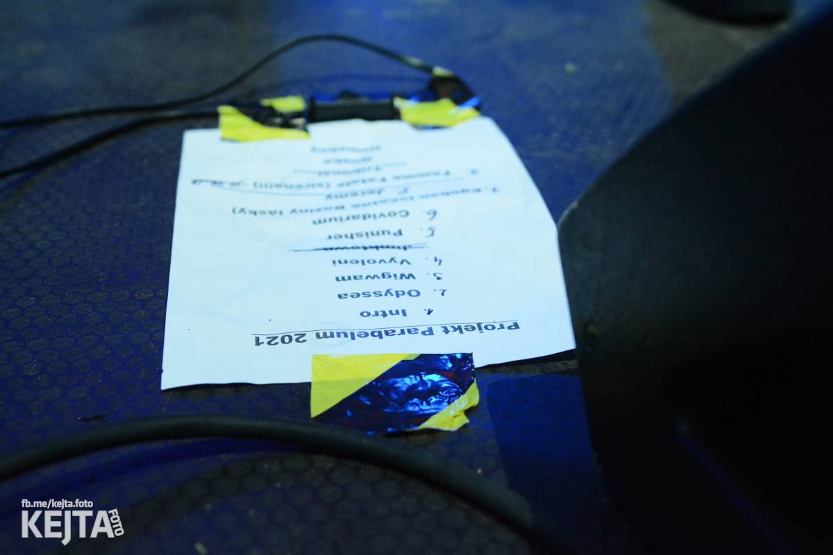 Ska-punková párty na Valníku. V sobotu zahráli Fast Food Orchestra, The Fialky, Krucipüsk a další