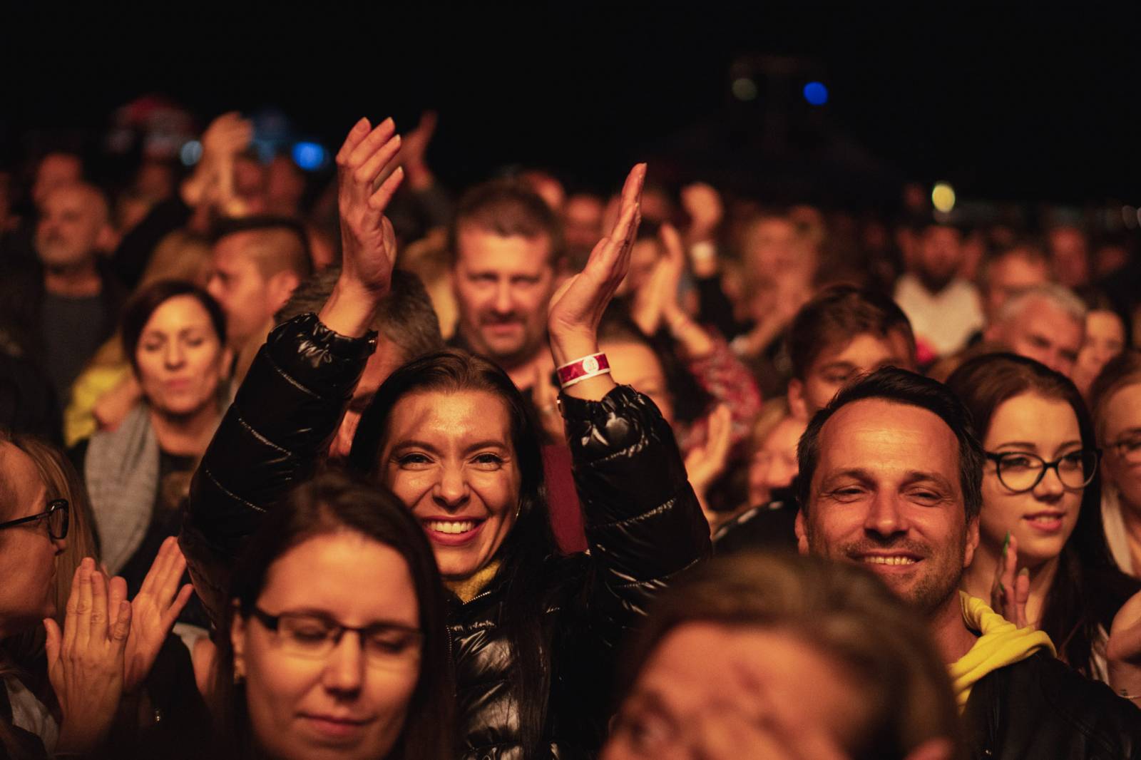 Lucie postrach Džbánu aneb Prahou opět zní milovaná hudba