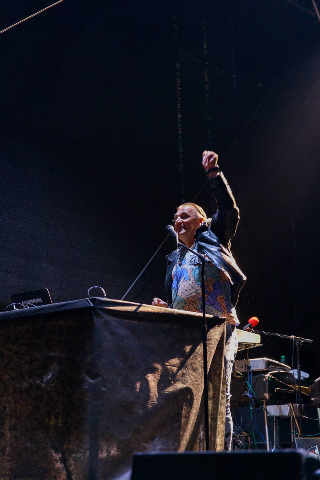 Monkey Business otevřeli v Karlových Varech legendární klub Kaiser 55, zahrál také Michael V. a Robot