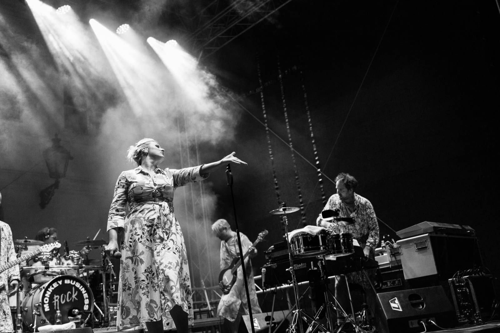 Monkey Business otevřeli v Karlových Varech legendární klub Kaiser 55, zahrál také Michael V. a Robot