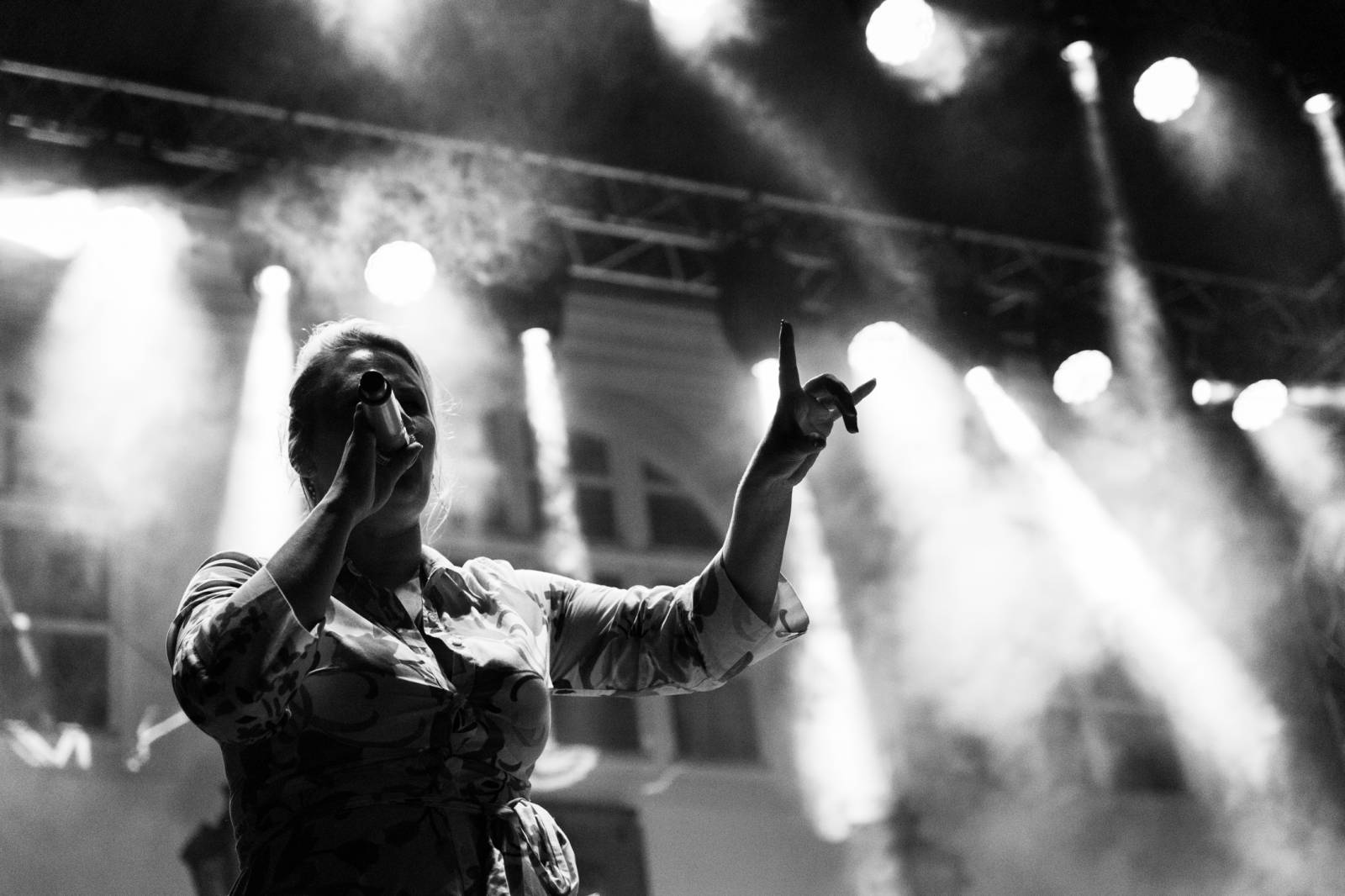 Monkey Business otevřeli v Karlových Varech legendární klub Kaiser 55, zahrál také Michael V. a Robot