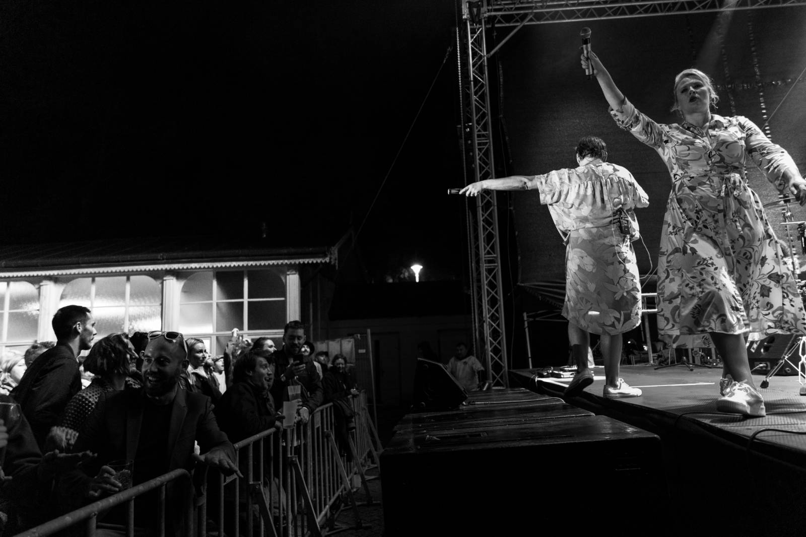 Monkey Business otevřeli v Karlových Varech legendární klub Kaiser 55, zahrál také Michael V. a Robot