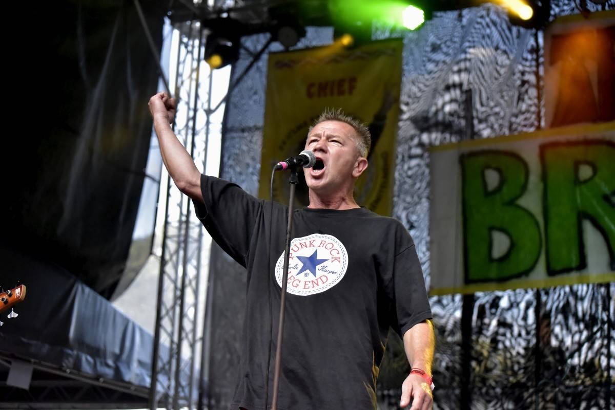 TrutnOFF přinesl do Brna spikleneckou atmosféru, zahráli Michal Prokop, Pražský výběr i Visací zámek