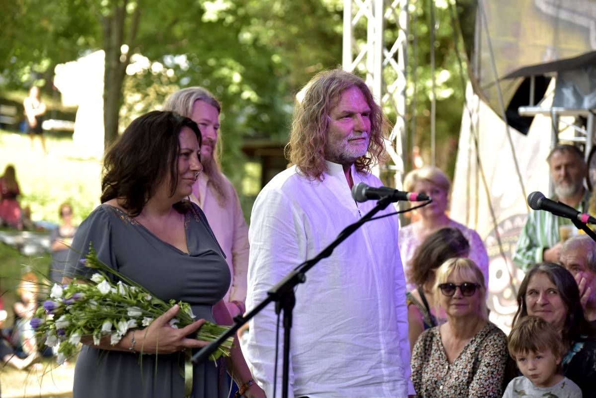 TrutnOFF přinesl do Brna spikleneckou atmosféru, zahráli Michal Prokop, Pražský výběr i Visací zámek