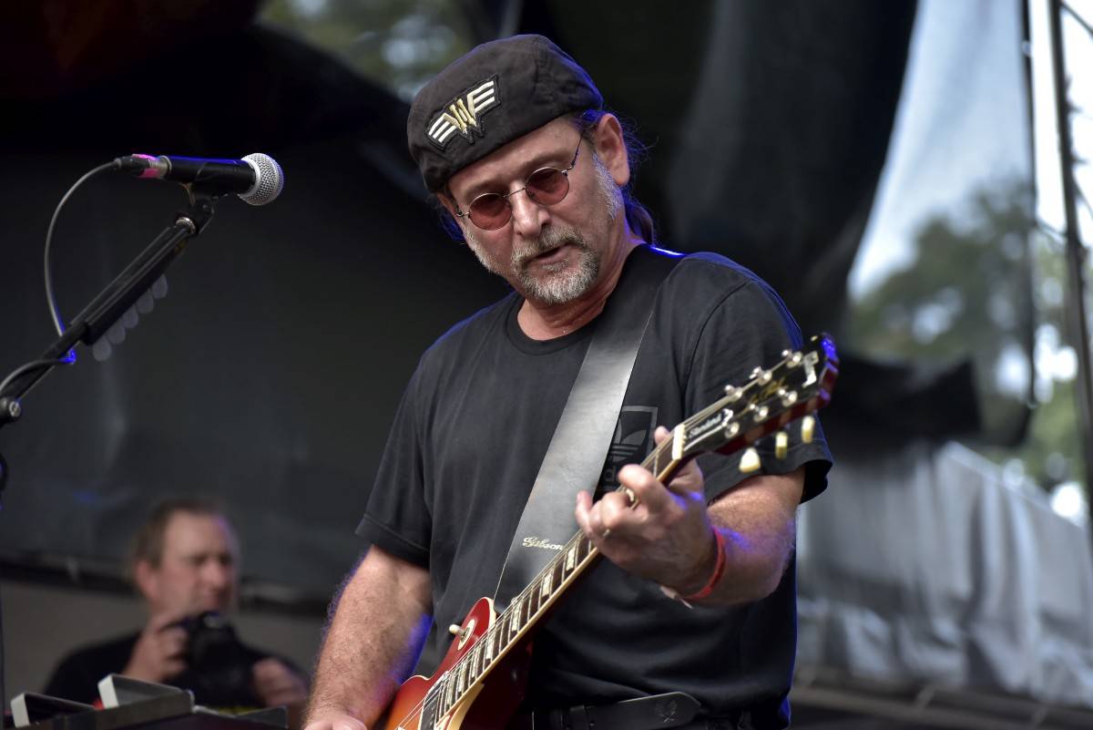 TrutnOFF přinesl do Brna spikleneckou atmosféru, zahráli Michal Prokop, Pražský výběr i Visací zámek