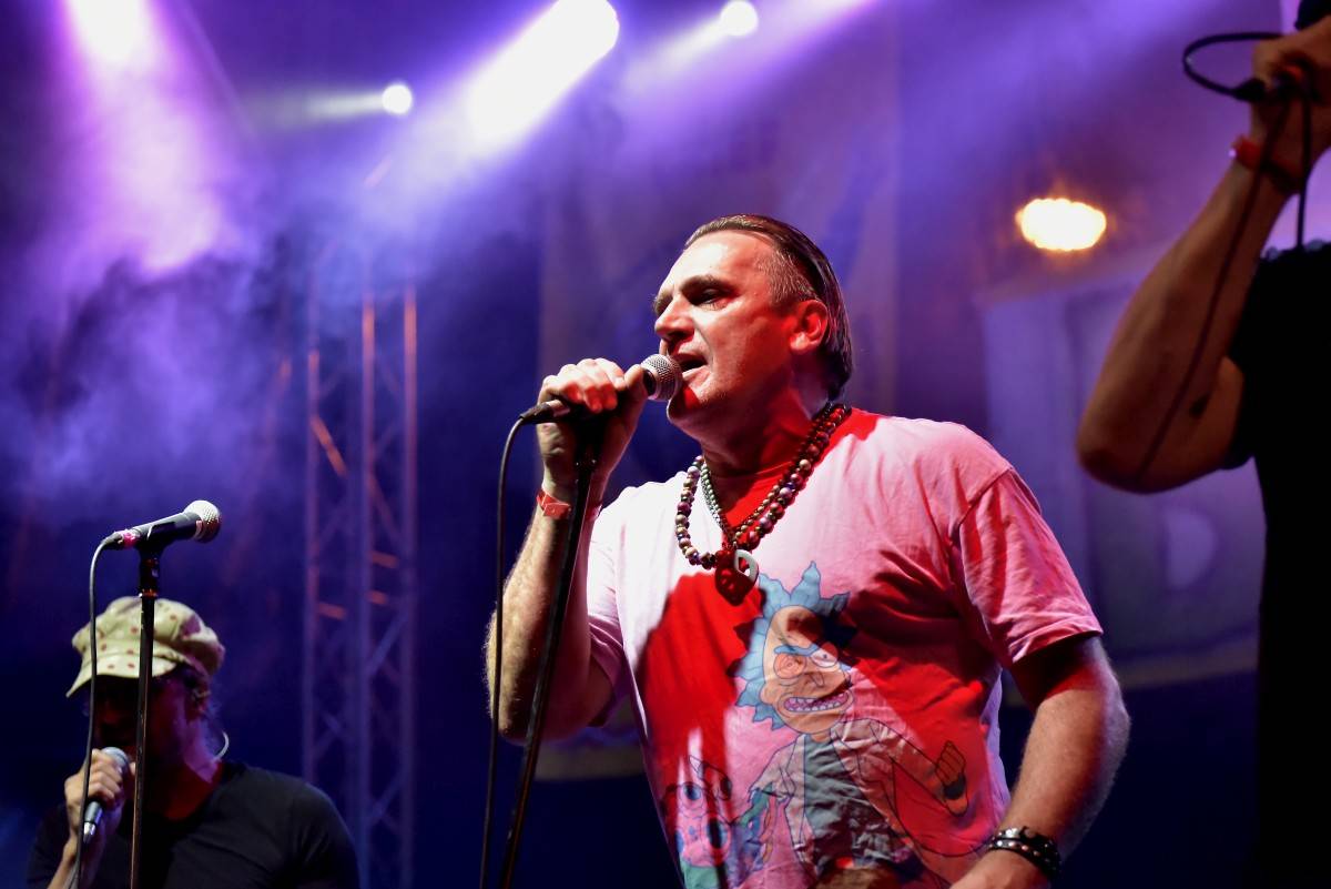 TrutnOFF přinesl do Brna spikleneckou atmosféru, zahráli Michal Prokop, Pražský výběr i Visací zámek