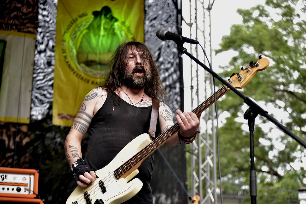 TrutnOFF přinesl do Brna spikleneckou atmosféru, zahráli Michal Prokop, Pražský výběr i Visací zámek