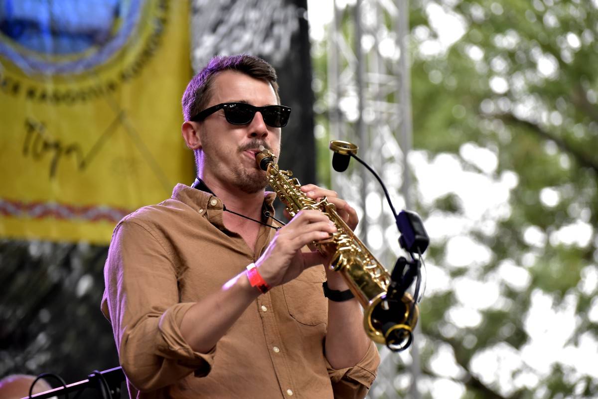 TrutnOFF přinesl do Brna spikleneckou atmosféru, zahráli Michal Prokop, Pražský výběr i Visací zámek