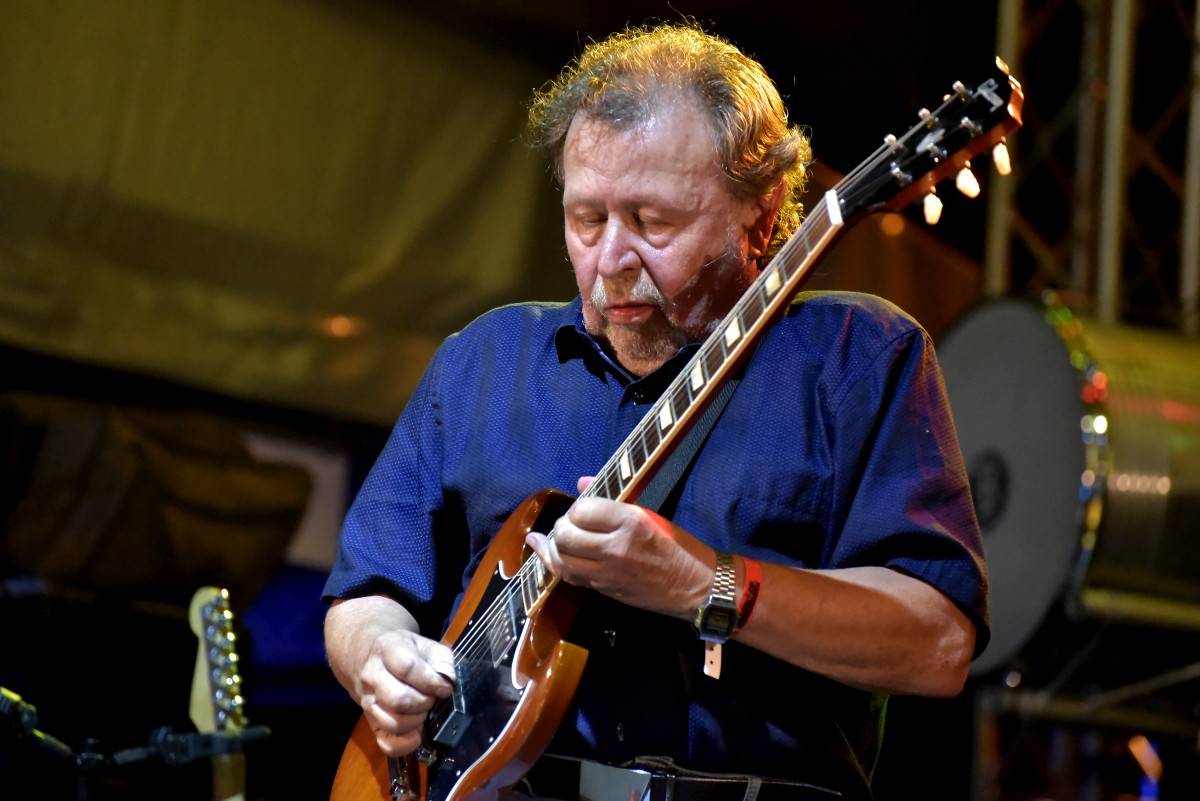 TrutnOFF přinesl do Brna spikleneckou atmosféru, zahráli Michal Prokop, Pražský výběr i Visací zámek